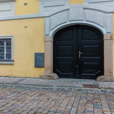 Apartment Traditional Riverside Prague